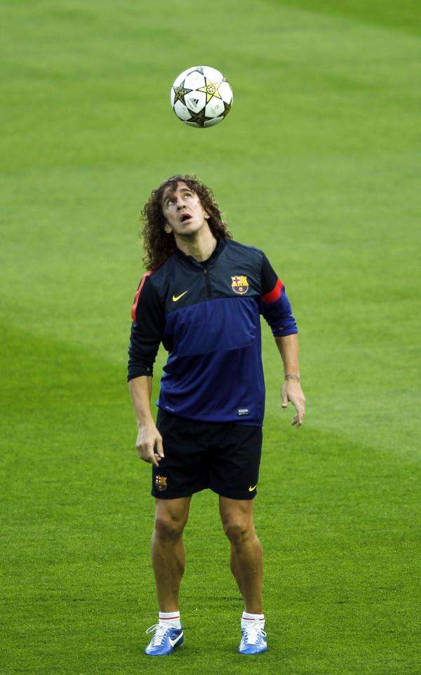 2012-10-22t165338z_1428527167_gm1e8an02ev01_rtrmadp_3_soccer-champions_reuters