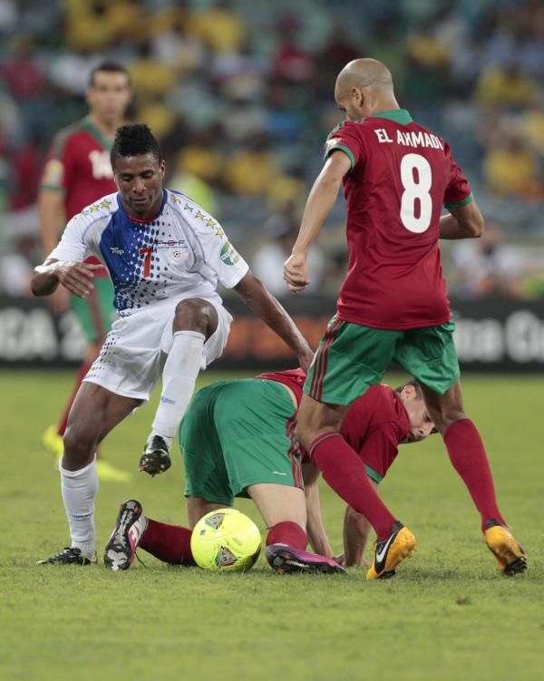 2013-01-23t191510z_1344807033_gm1e91o08vj01_rtrmadp_3_soccer-africa_reuters