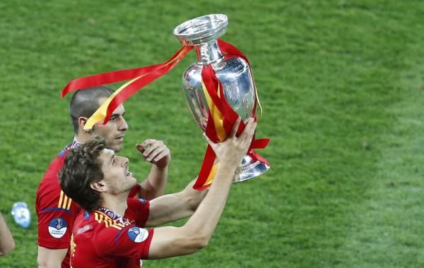 2012-07-01t214601z_85599654_lm2e8711ogo01_rtrmadp_3_soccer-euro_reuters