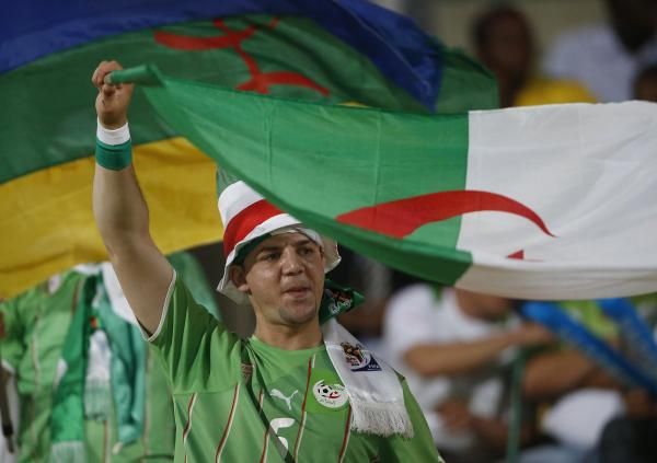 2013-01-22t181333z_2121036619_gm1e91n05z601_rtrmadp_3_soccer-africa_reuters