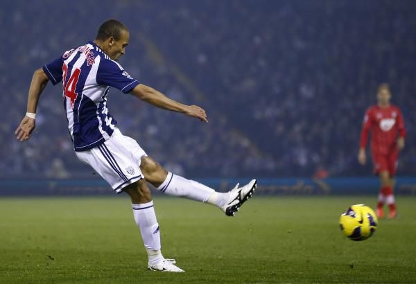 2012-11-05t204400z_1277470937_gm1e8b60d0r01_rtrmadp_3_soccer-england_reuters