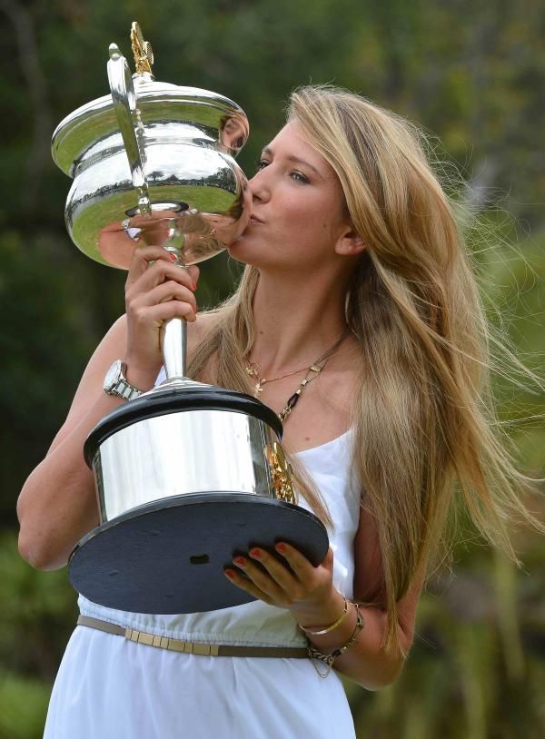 2013-01-27t011235z_853092220_gm1e91r0pjn01_rtrmadp_3_tennis-open_reuters
