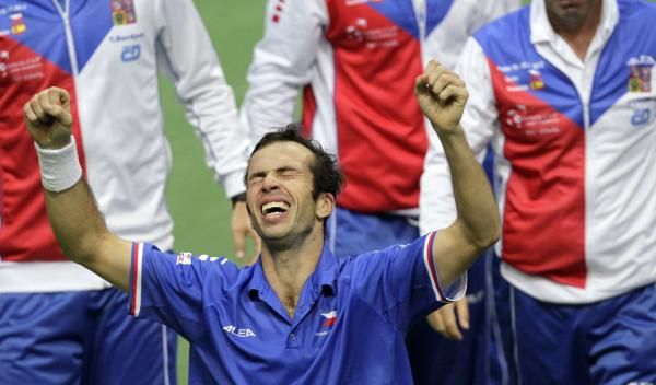 2012-11-18t204708z_211108434_gm1e8bj0cxg01_rtrmadp_3_tennis-davis_reuters