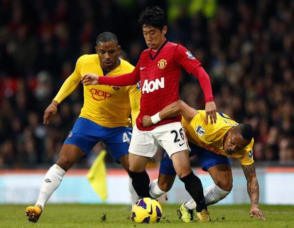 2013-01-30t212600z_424844353_gm1e91v0f1y01_rtrmadp_3_soccer-england_reuters