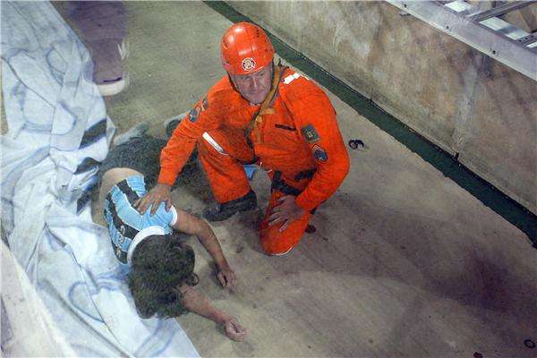 الحادث أسفر عن 8 إصابات 