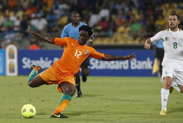 2013-01-30t201334z_1391110848_gm1e91v0bow01_rtrmadp_3_soccer-nations_reuters