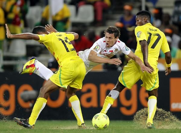 2013-01-30t184131z_1837444304_gm1e91v07bm02_rtrmadp_3_soccer-nations_reuters