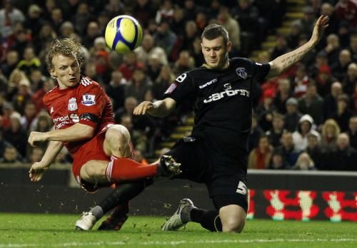 2012-01-06t223930z_01_liv23_rtridsp_3_soccer-england-cup_reuters