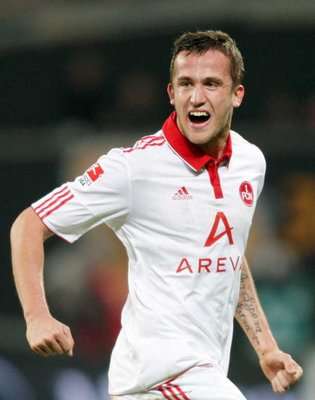 توماس بيكارت صاحب هدف الفوز