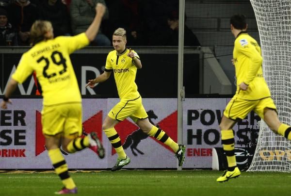 2013-02-03t170041z_1017465831_bm2e9231dxc01_rtrmadp_3_soccer-germany_reuters