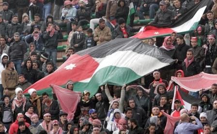الجماهير الأردنية وقفت خلف النشامى رغم الأمطار