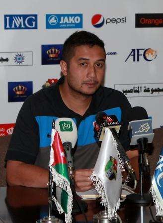 مدرب سنغافورة عيدي اسكندر