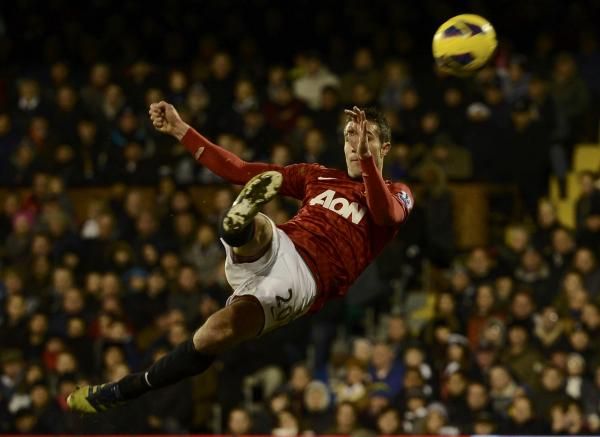 2013-02-02t194614z_32052139_lr1e9221iwrtb_rtrmadp_3_soccer-england_reuters