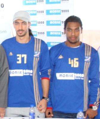 الثنائي المصري محمد طلعت واحمد دويدار محترفا التضامن الكويتي