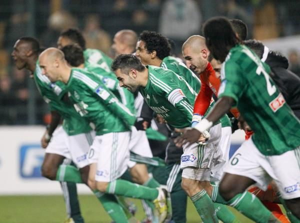 لاعبى سانت ايتيان وفرحة التهديف