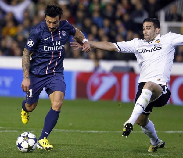 لقطة من مباراة فانسيا وسان جيرمان