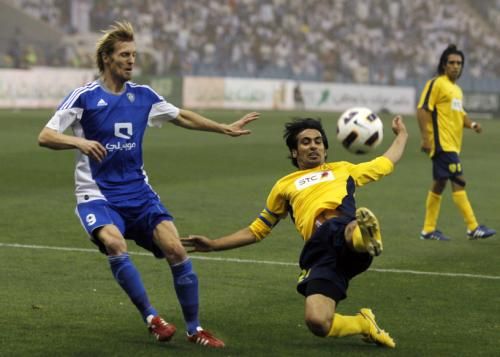 من لقاء سابق للهلال والنصر 