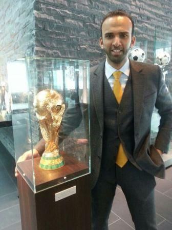 الشيخ علي بن خليفة مع كأس العالم