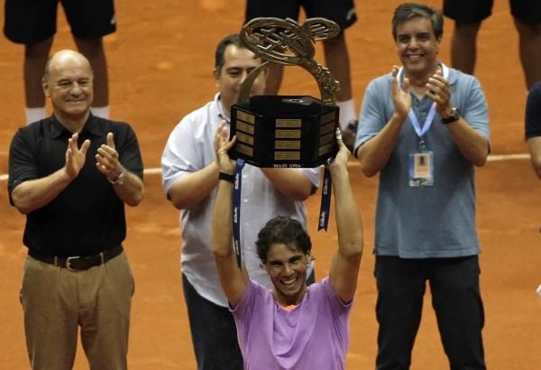 2013-02-17t185237z_1838082824_gm1e92i07wb01_rtrmadp_3_tennis-men-sao-paulo_reuters