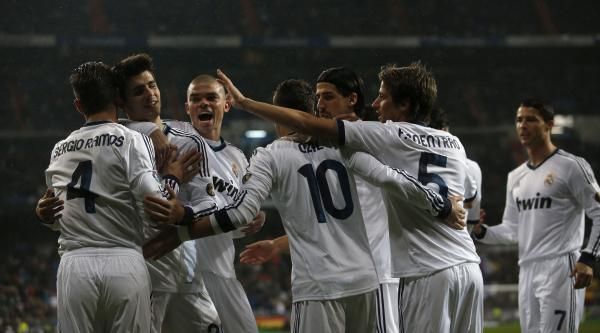 2013-02-17t204156z_1709061619_gm1e92i0d0801_rtrmadp_3_soccer-spain_reuters