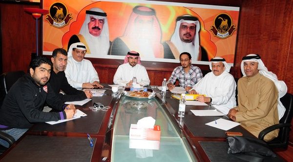 جانب من اجتماع اللجنة المنظمة العليا