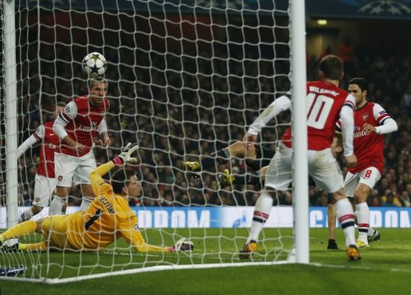 2013-02-19t203449z_870300904_gm1e92k0cmd01_rtrmadp_3_soccer-champions_reuters
