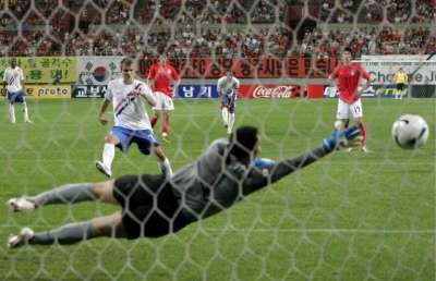 هدف رافاييل فان دير فارت