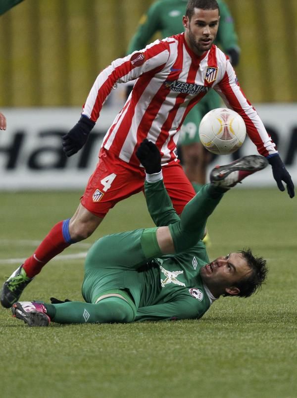 2013-02-21t185345z_2119412640_lr1e92l1ghb7w_rtrmadp_3_soccer-europa_reuters