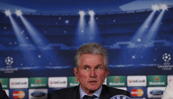 2013-02-18t161448z_733551088_gm1e92j00k601_rtrmadp_3_soccer-champions_reuters