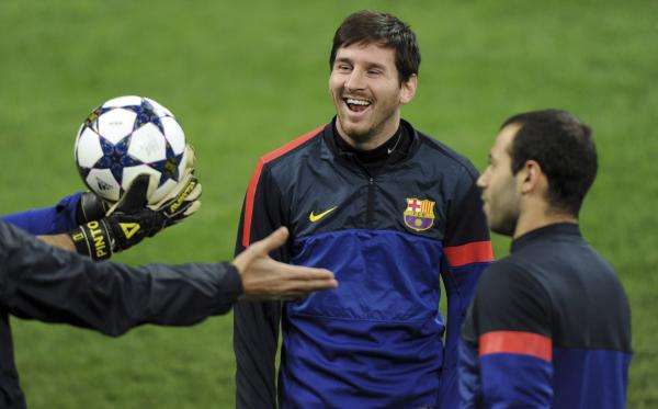 2013-02-19t204737z_2129449449_gm1e92k0d7a02_rtrmadp_3_soccer-champions_reuters