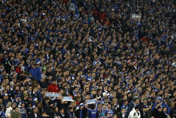 2012-12-15t194132z_933066856_bm2e8cf1lcg01_rtrmadp_3_soccer-germany_reuters