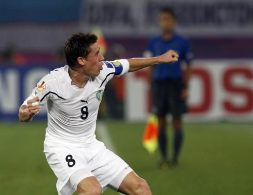 2011-01-072011-01-07t175914z_01_ac125_rtridsp_3_soccer-asian_reuters