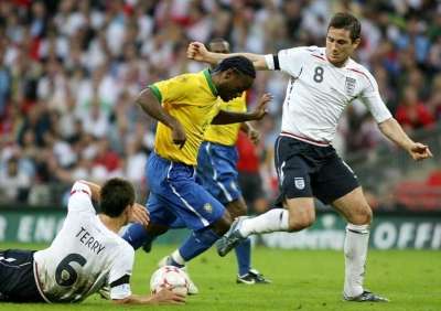 لامبارد أثناء مباراة المنتخب الإنجليزي و البرازيلي الودية