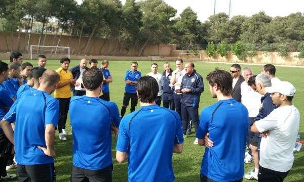 المحترفون ساهموا في تأخير تجمع منتخب الأردن