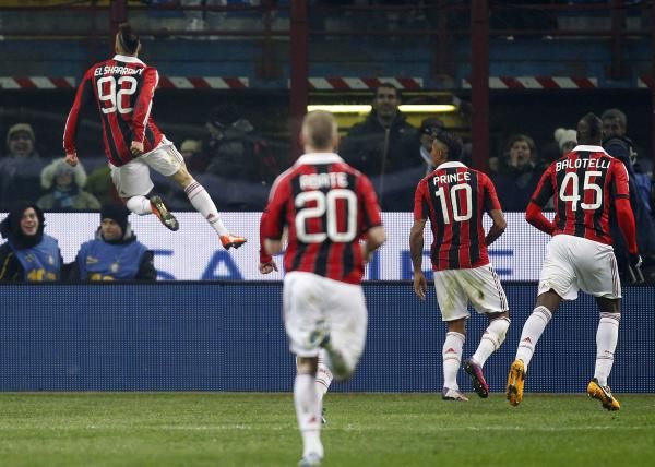 2013-02-24t204640z_498014206_gm1e92p0d8301_rtrmadp_3_soccer-italy_reuters