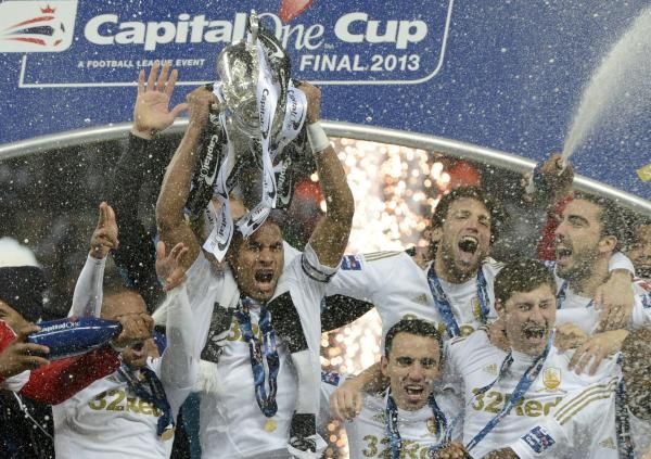 2013-02-24t222841z_1496483552_lr1e92o1f7cr2_rtrmadp_3_soccer-england-cup_reuters