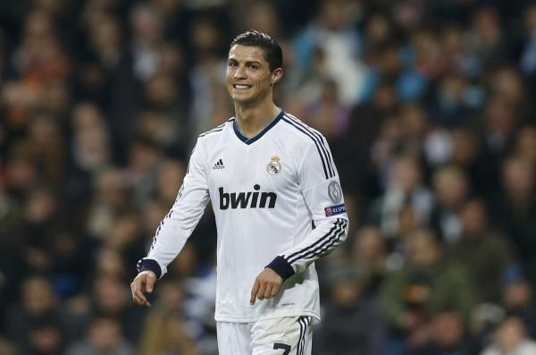 2013-02-13t212457z_66238989_lr1e92d1nhb0j_rtrmadp_3_soccer-champions_reuters