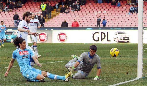 كافاني يواصل الصيام عن التهديف