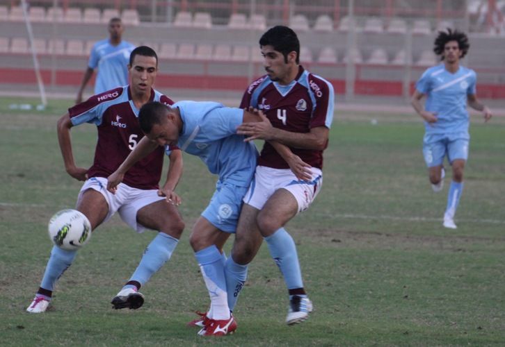 لقطة من لقاء سابق بين الرفاع و الشباب
