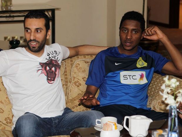 سعود وشويع خلال مبادرة الصلح