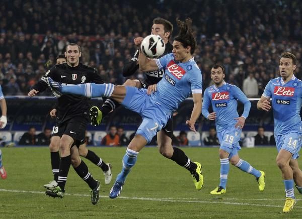 2013-03-01t213226z_1515969525_gm1e9320fc701_rtrmadp_3_soccer-italy_reuters