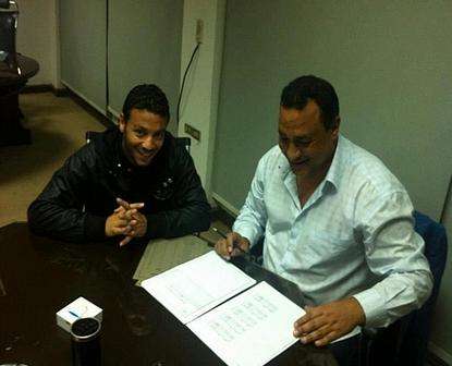 علي غيط مع عمر جمال  خلال المفاوضات