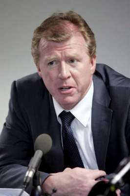 سـتـيـف مـكـلاريــن