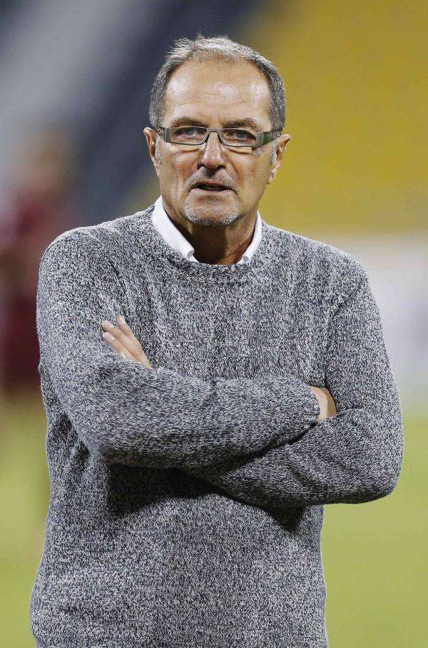 2012-11-30t164754z_1927172493_gm1e8c1023p01_rtrmadp_3_soccer_reuters
