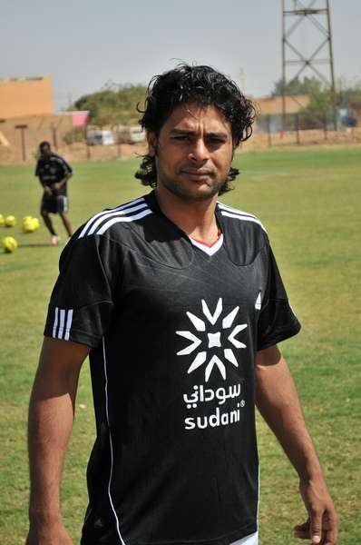 سيد بخيت لاعب وسط الأهلي مدني السوداني