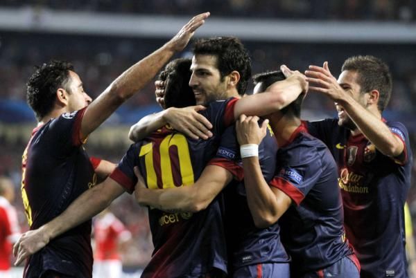 2012-10-02t202013z_1408286537_gm1e8a30bxk01_rtrmadp_3_soccer-champions_reuters