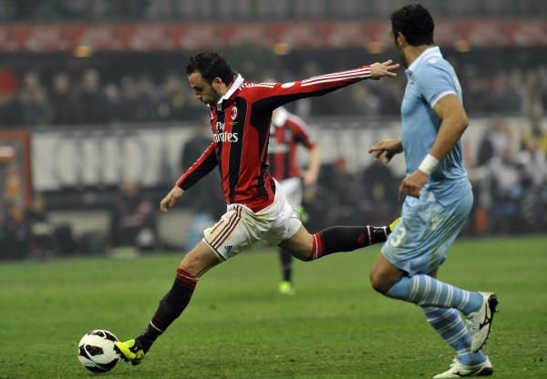 باتزيني سجّل في مرمى جنوى ويغيب عن موقعة البارسا