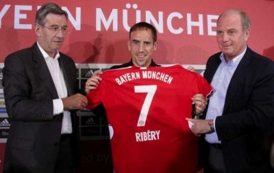 فرانك ريبيري أبرز صفقات بايرن ميونيخ