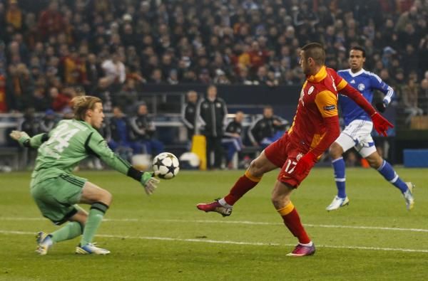 2013-03-12t204408z_830985983_bm2e93c1o9q01_rtrmadp_3_soccer-champions_reuters