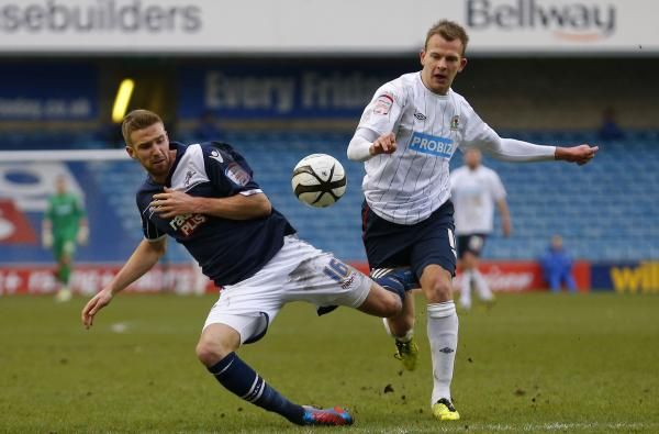 2013-03-10t151607z_1371535170_gm1e93a1siy01_rtrmadp_3_england-soccer-cup_reuters